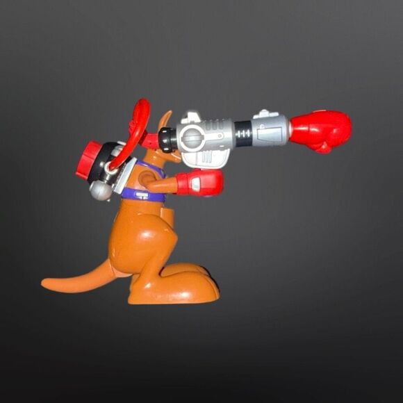 2004 Fisher Price Rescue Hero’s Wilderness Jabs the Kangaroo 6” - Picture 6 of 6